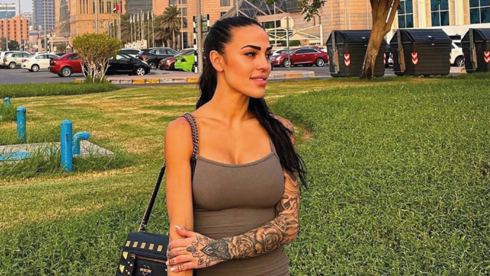 Elena Miras