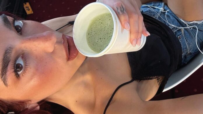 Cola mit Gurkenwasser
